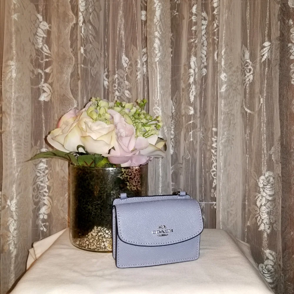NWT COACH Card Case w/Removable Strap - Picture 2 of 8